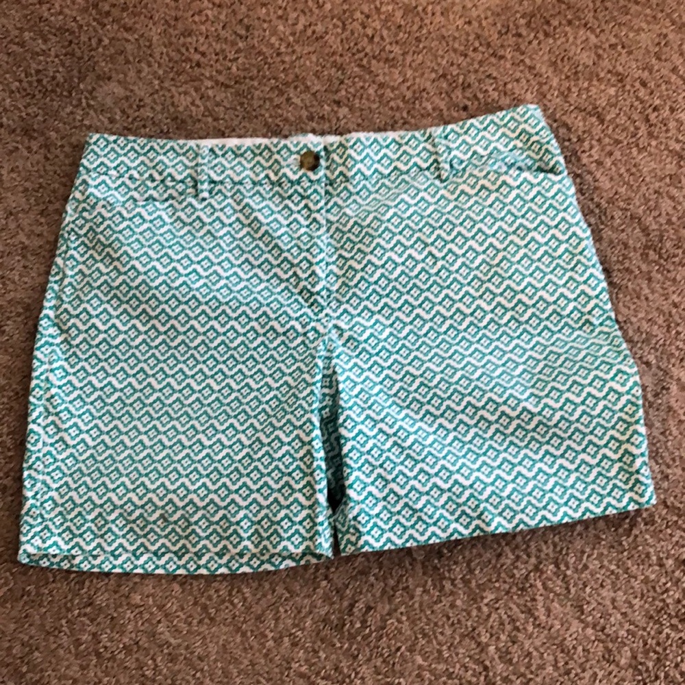 Lands’ End Shorts SZ 16 Green